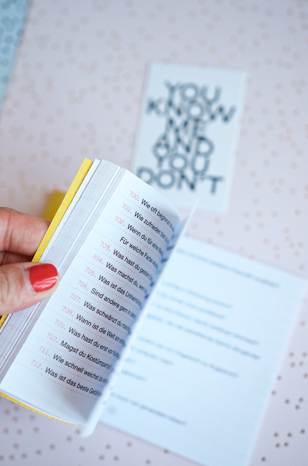 1000-Fragen-an-dich-selbst-mehr-Selbstfürsorge-im-Mama-Alltag-2